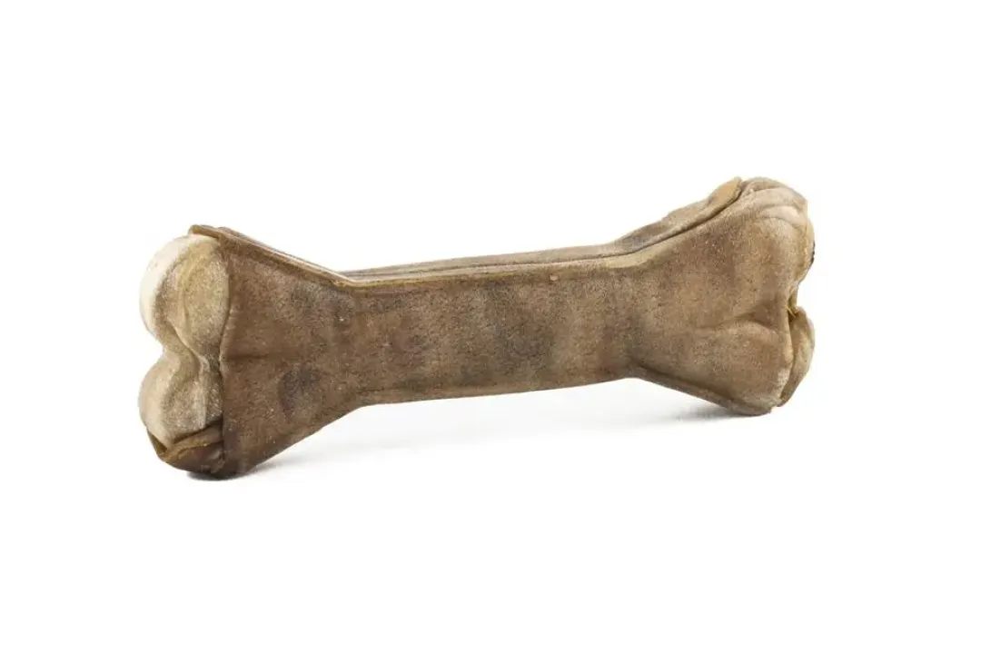 Treattime Håndlavet Presset Tyggeben med fyld af hjort 17 cm 85 g - stort tyggeben