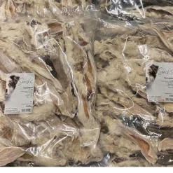 Snackit Kvalitetssnacks til hunde Snackit Kaninører med pels 1 kg - Naturlige hundesnacks i stor pakke