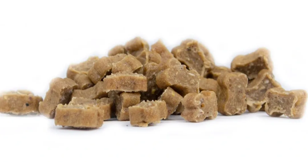 Snackit Kvalitetssnacks til hunde Snackit Semi-Moist Mini Bones med Kylling 500 g - bløde hundesnacks